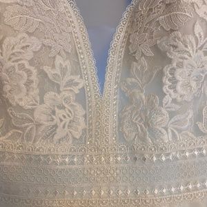 Embroidered V-Neck Wedding Dress w/Tulle Skirt, size 14